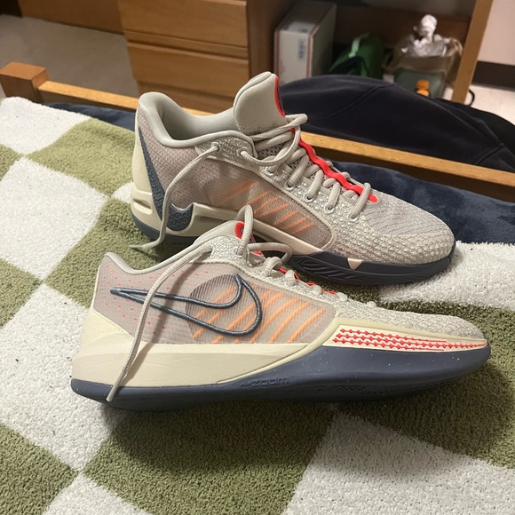 Nike Sabrina 1s - Picture 1 of 4